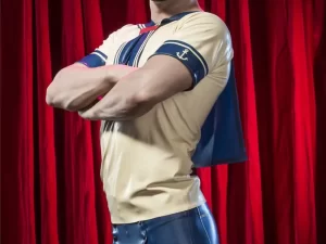 Camiseta masculina de látex com gravata de marinheiro