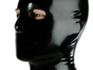 Latex hætte med kun øje- og næsehuller og lynlås bagpå